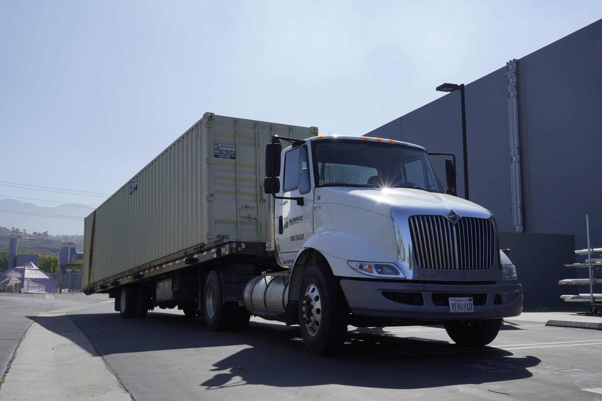 What Should I Expect? Container Delivery SunPac Storage